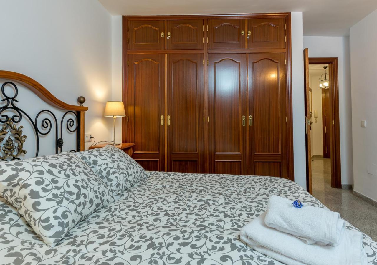 Sf Carihuela Luxury Suite Torremolinos Exterior photo
