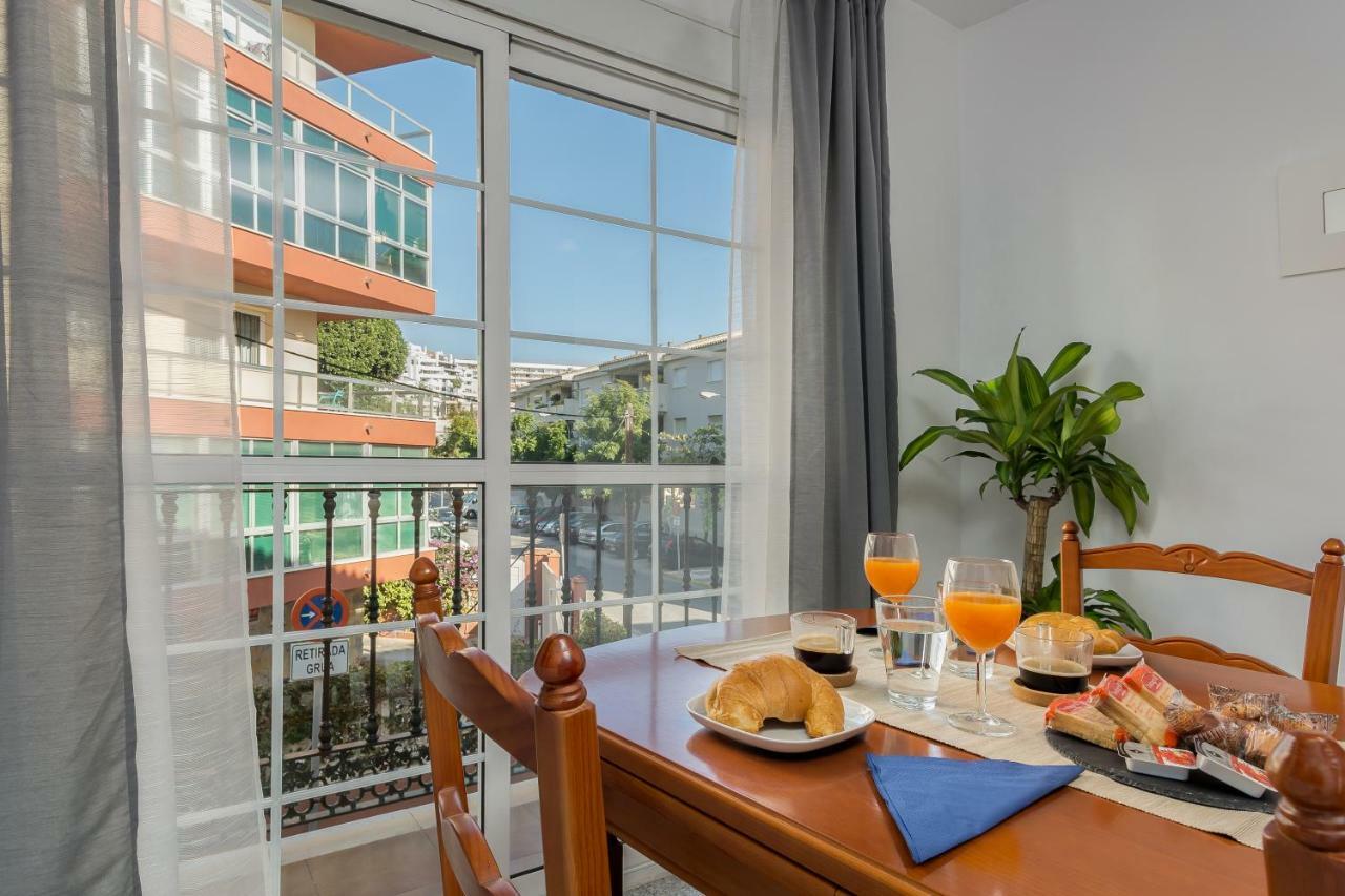 Sf Carihuela Luxury Suite Torremolinos Exterior photo