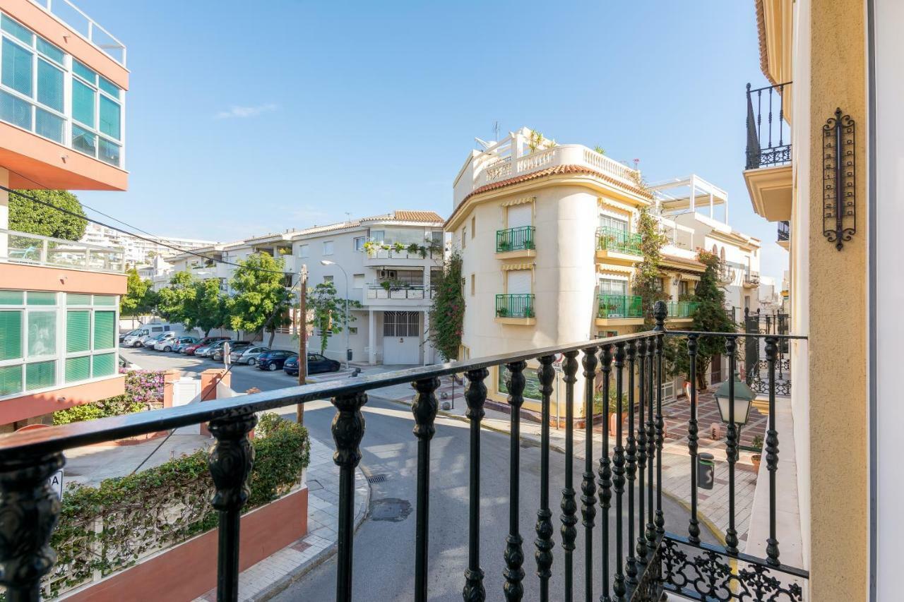 Sf Carihuela Luxury Suite Torremolinos Exterior photo