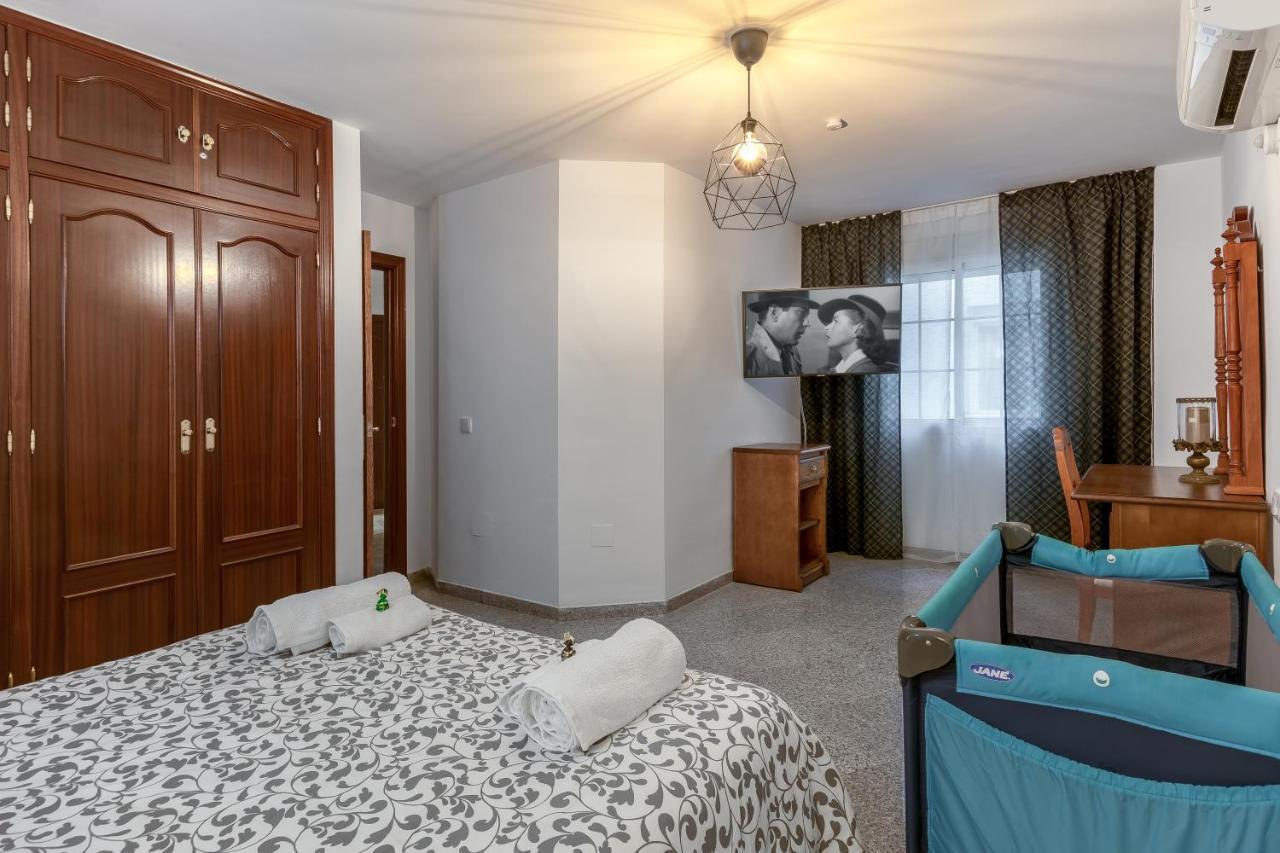 Sf Carihuela Luxury Suite Torremolinos Exterior photo